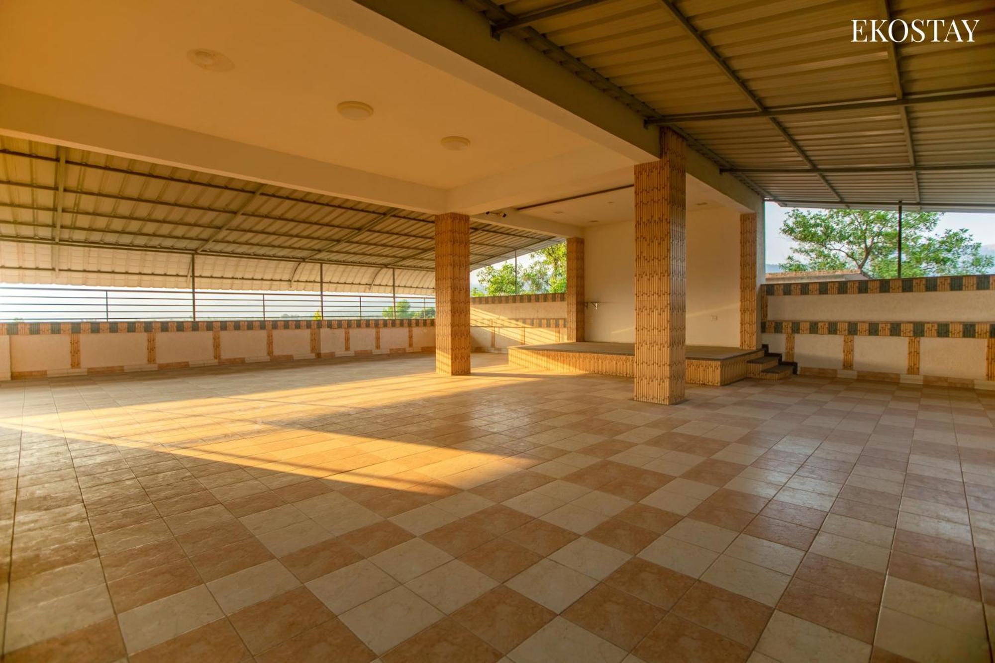 Eko Stay Gold- Chestnut Villa Karjat Kültér fotó